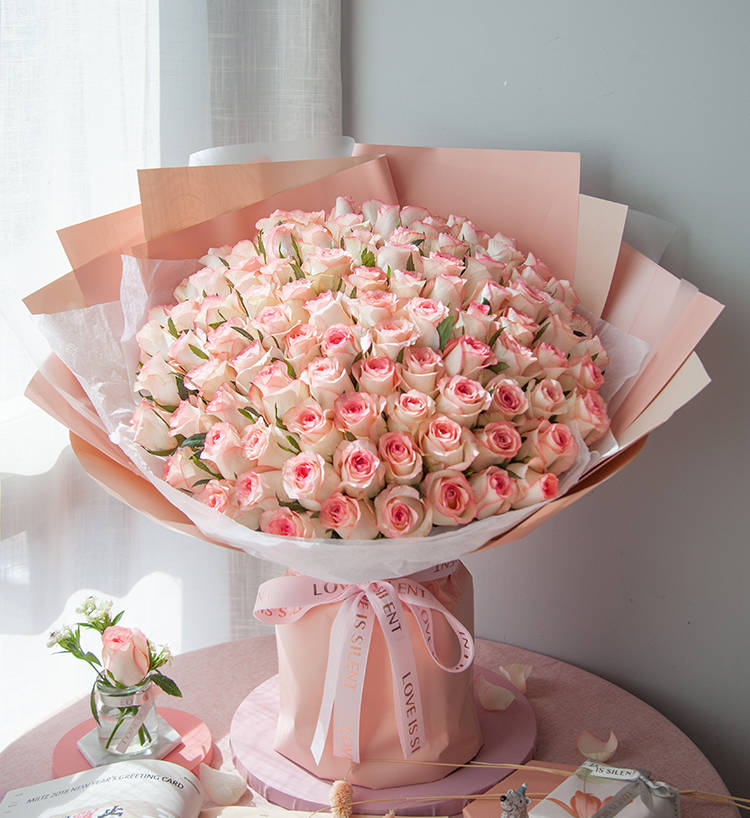 女友生日送鲜花，这些花浪漫甜蜜、不容错过！